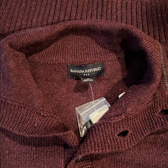 Banana Republic Men's Burgundy Wool blend Sweater - Picture 4 of 6